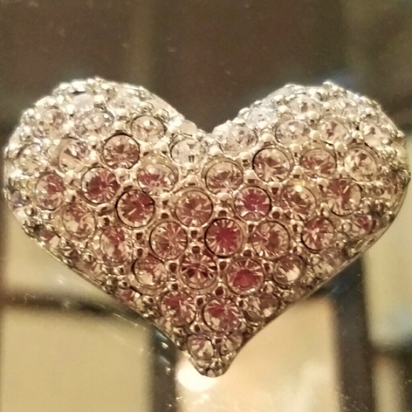 Swarovski Signed Heart Rhinestone Vintage Pin - Picture 2 of 10
